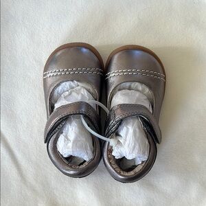 Stylish Kids Shoes in Metallic Gray